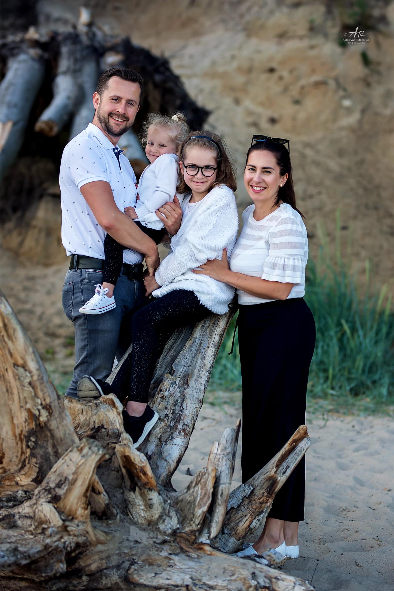 Rodzinna sesja zdjęciowa na plaży w Orłowie